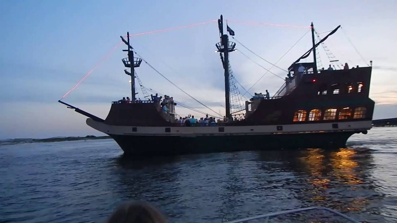 CRUISE ON A PIRATE SHIP